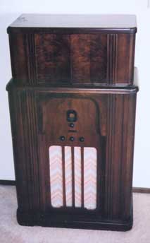 Bar, open