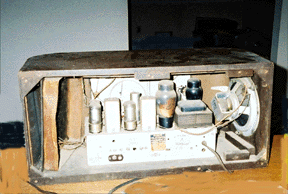 GE J-61 Radio, back