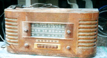 GE J-61 Radio