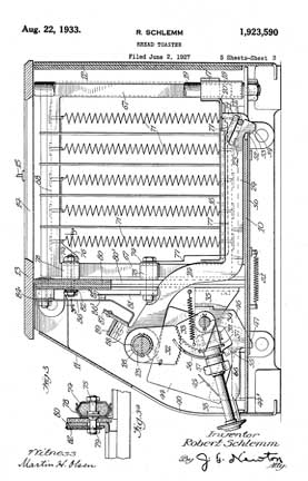 Robert Schlemm Patent 1,923,590 -top