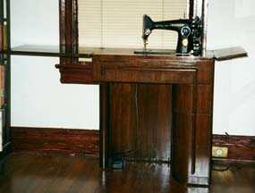 Singer Sewing Machine in Art Deco Cabinet (open)
